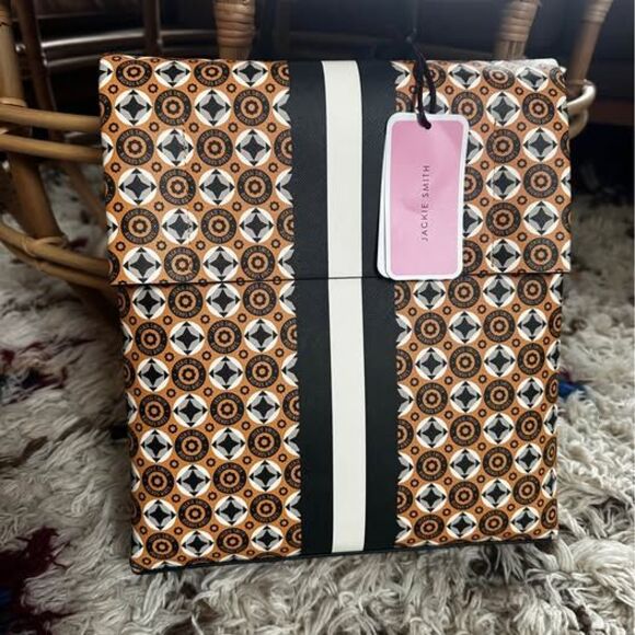 Luxury Argentine Brand Jackie Smith Backpack NWT $148 USD new